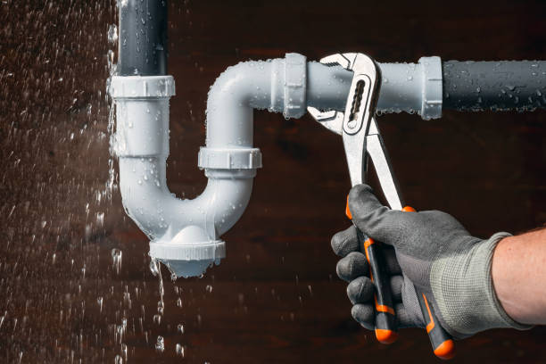 Professional Plumbing technician working in Mathis, TX